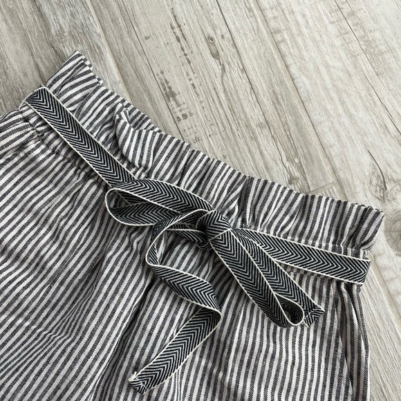 SUNCOO PARIS - high waisted shorts - Picture 1 of 4